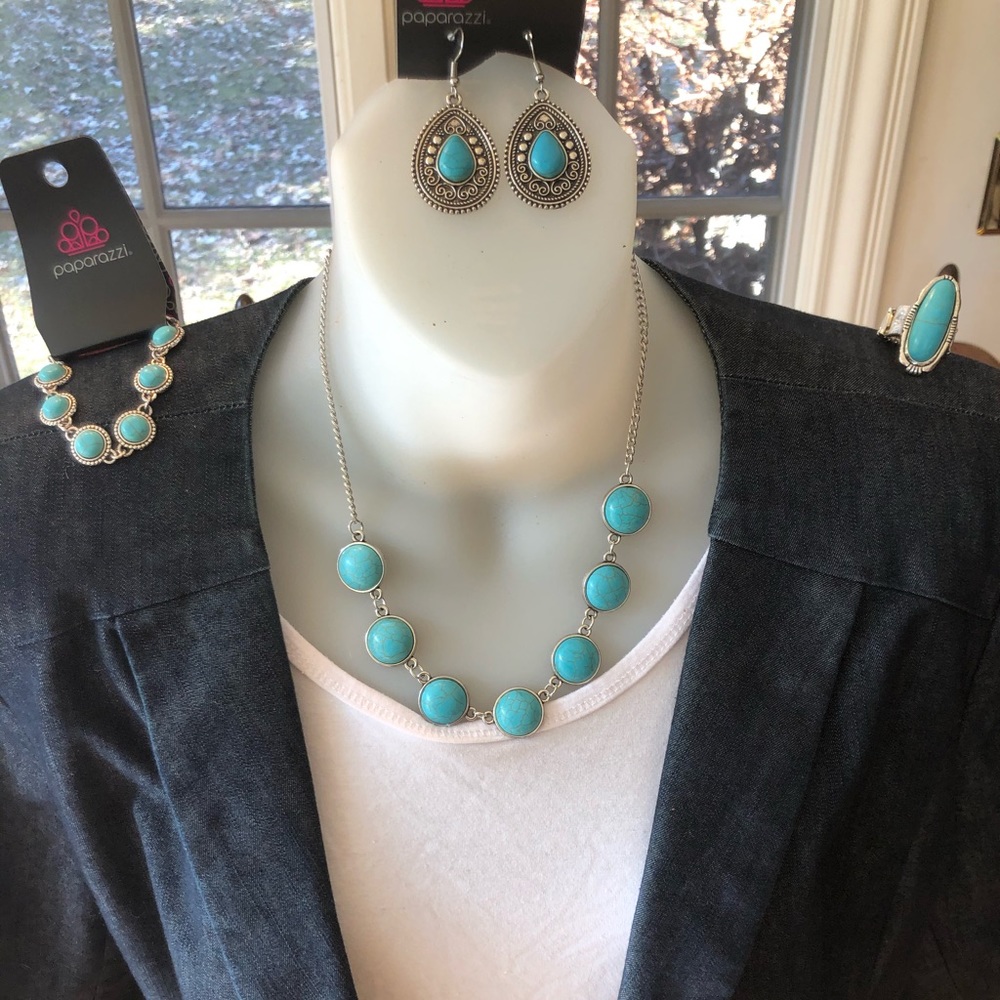 Paparazzi jewelry